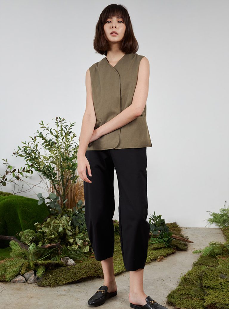 Oversized Vest - THE FORM